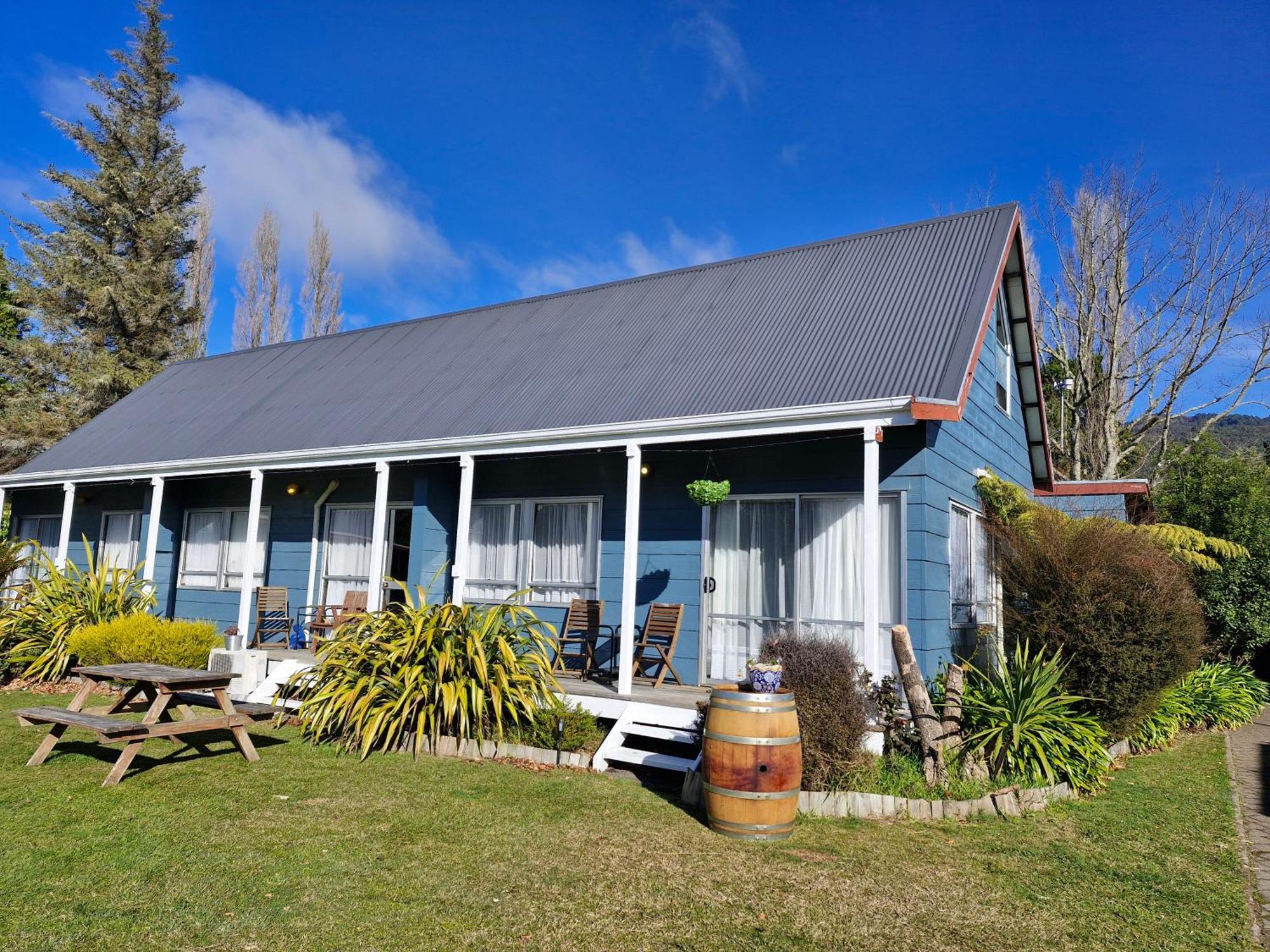 Tokaanu Lodge Motel Turangi Exterior foto