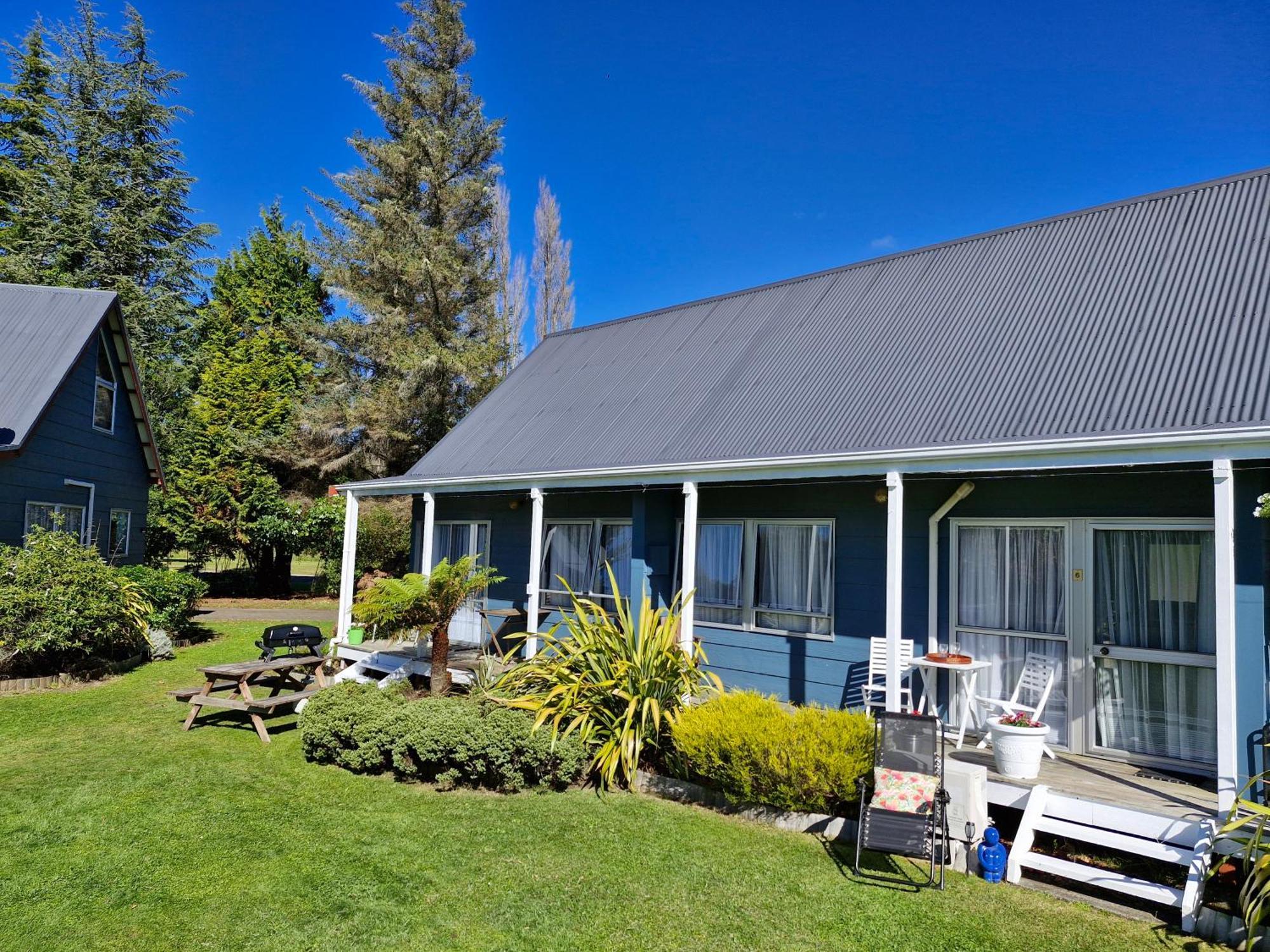 Tokaanu Lodge Motel Turangi Exterior foto